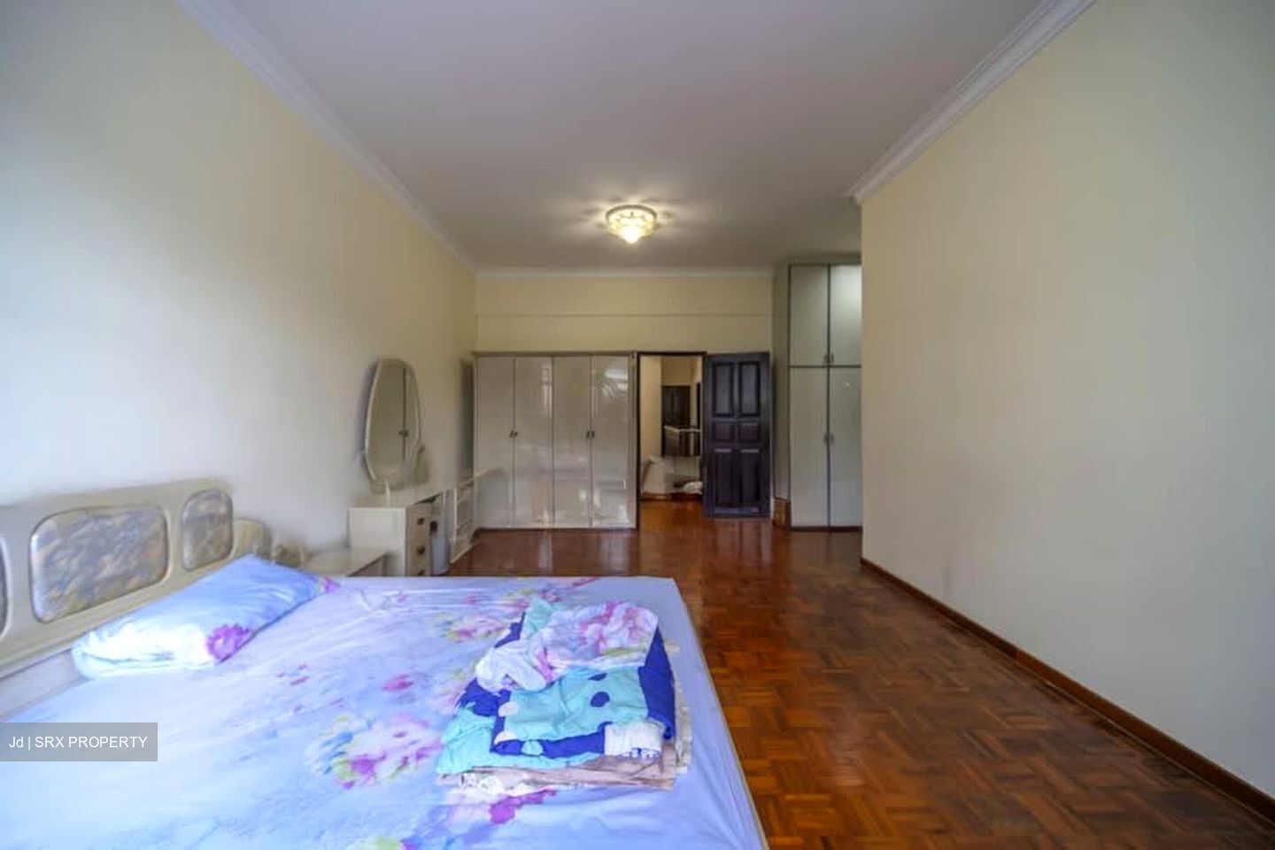 Lowland Road (D19), Terrace #563229371